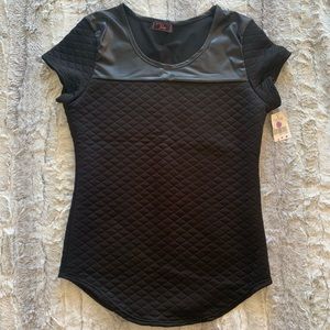 🛍 Black faux leather detail top